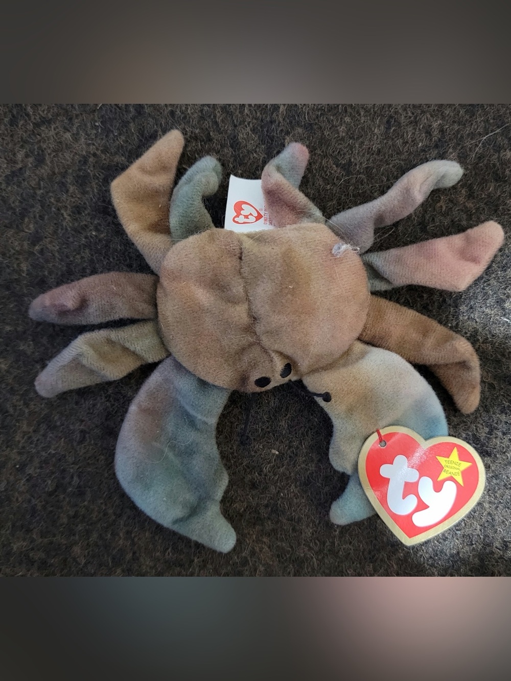 Ty Claude the Crab Born September 3, 1996
